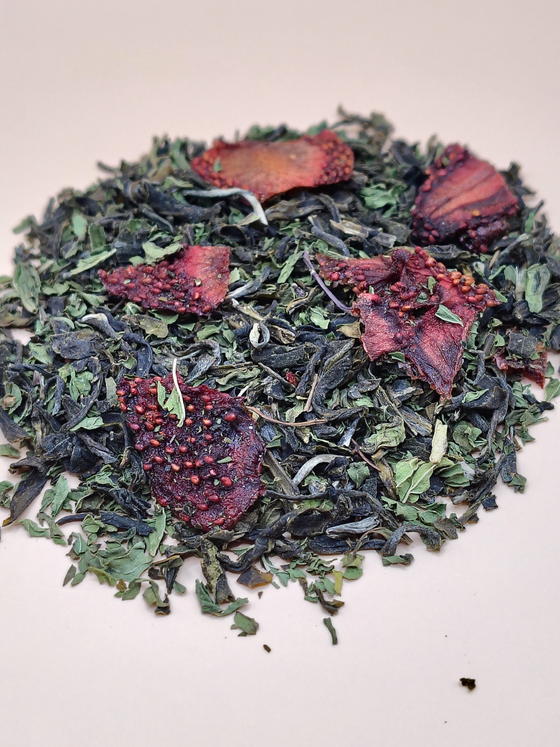 Thé à la fraise et à la menthe